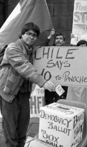 Chilean political refugees demand democracy in Chile